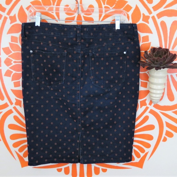 Anthropologie Blue Denim Polka Dot Pencil Skirt - Picture 2 of 3